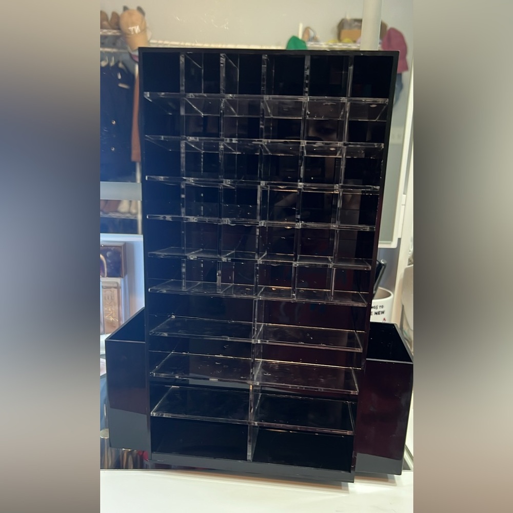 Black  Lipstick spinner organizer